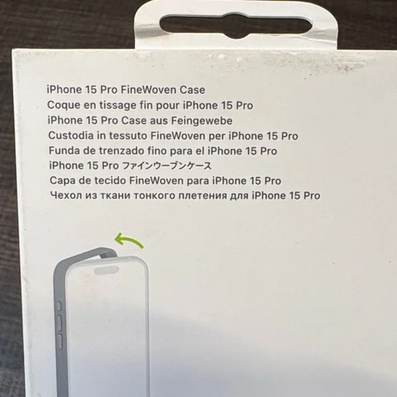 Apple iPhone 15 Pro FineWoven Case - Mulberry - Picture 3 of 4